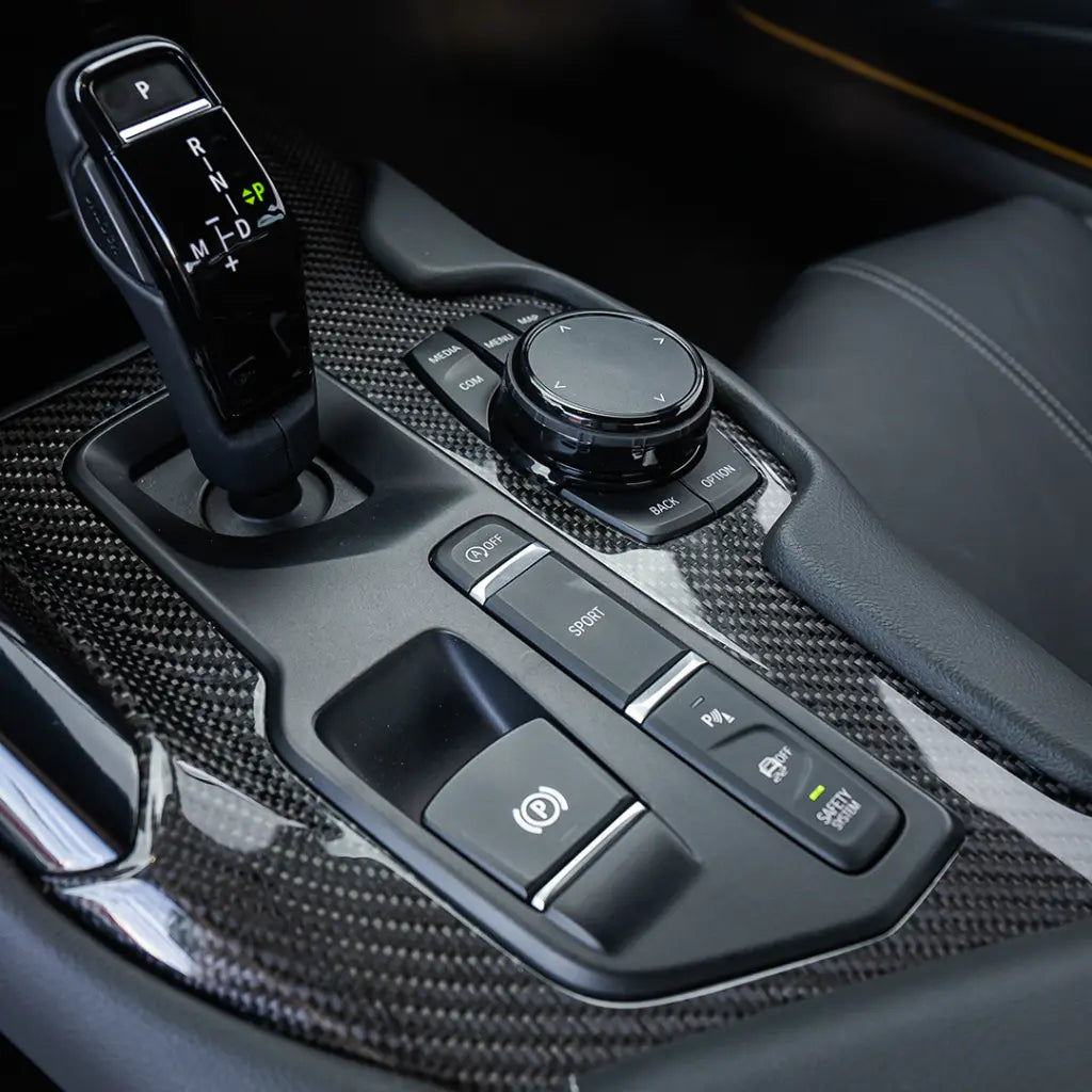 Gloss Carbon Shield